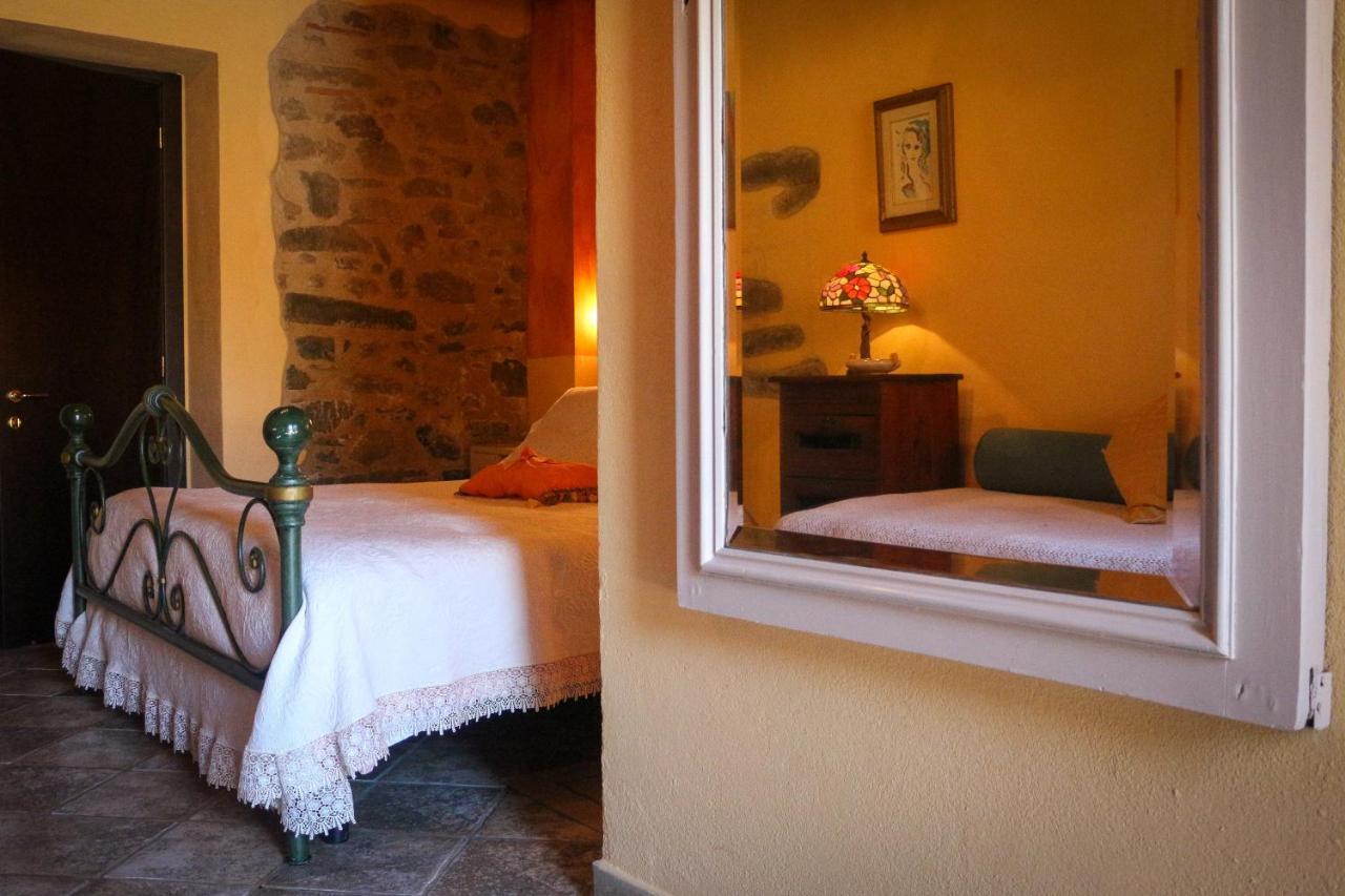 Oasi Lignana Suite Apartments Vellano Eksteriør billede