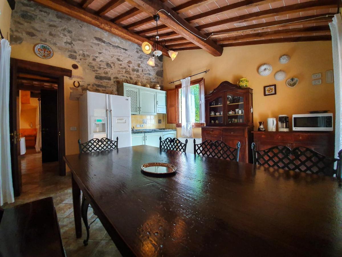 Oasi Lignana Suite Apartments Vellano Eksteriør billede